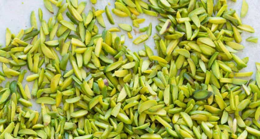 خلال پسته گلستان مناسب تزیین کیک و باقلوا مجلسی